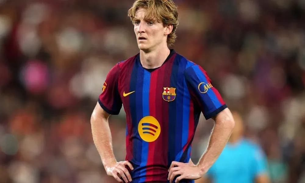 Jugador de Barcelona en el campo durante partido Jugador de Barcelona en el campo durante partido