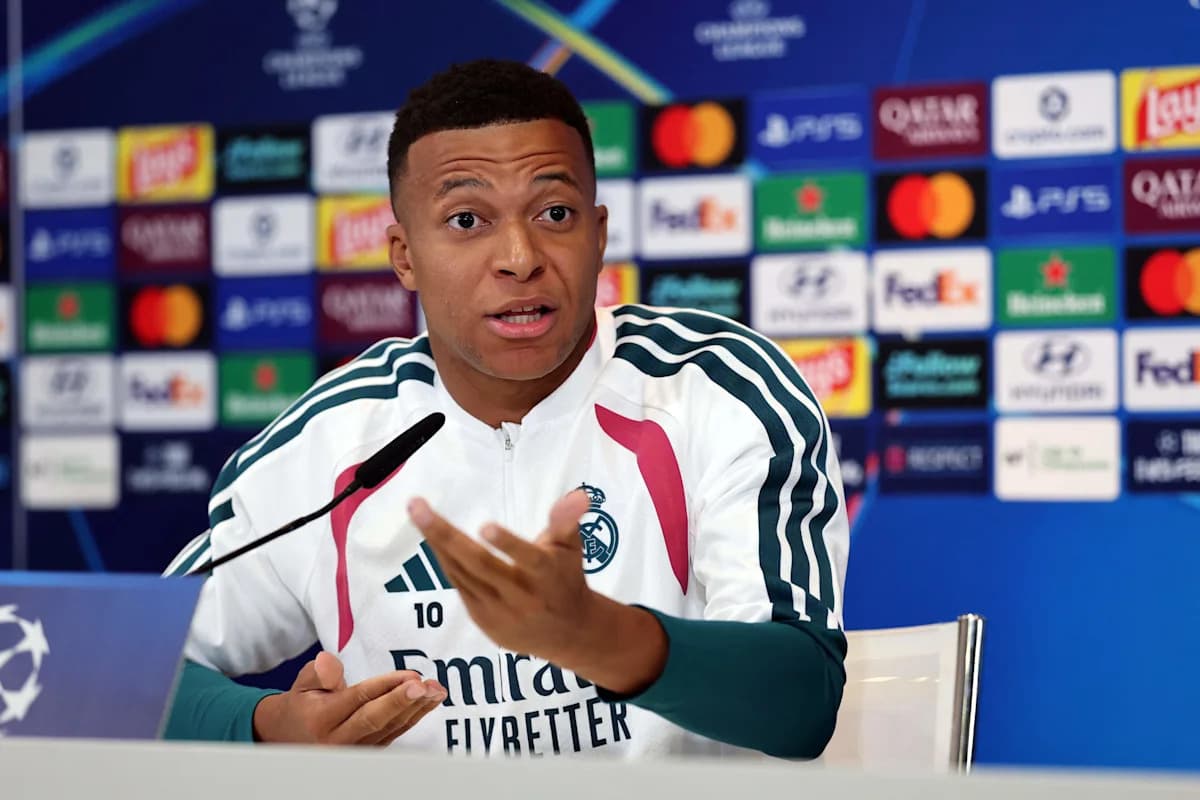 Kylian Mbappé Responde a Comparaciones con Dembélé y Raphinha Antes del Debut en Champions del Real Madrid Kylian Mbappé Responde a Comparaciones con Dembélé y Raphinha Antes del Debut en Champions del Real Madrid