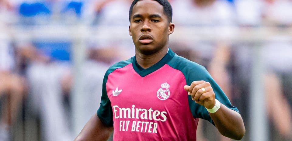 Endrick confirma su permanencia en Real Madrid pese al interés de Aston Villa y Mourinho decide Endrick confirma su permanencia en Real Madrid pese al interés de Aston Villa y Mourinho decide