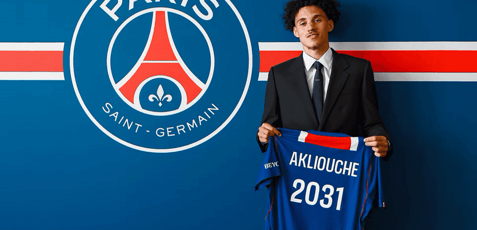 Maghnes Akliouche se une al Paris Saint-Germain hasta 2031 Maghnes Akliouche se une al Paris Saint-Germain hasta 2031