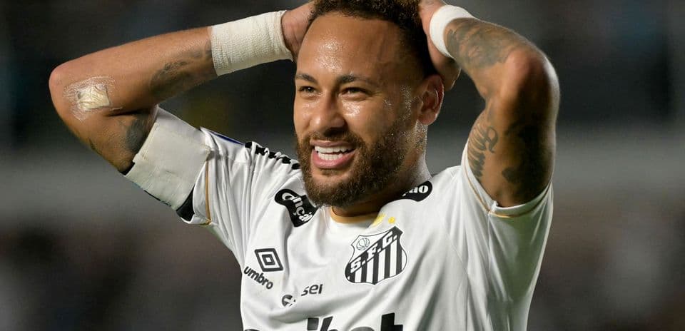 Cuca reconoce que la ausencia de Neymar perjudicó al Santos en medio de crisis por suspensiones Cuca reconoce que la ausencia de Neymar perjudicó al Santos en medio de crisis por suspensiones