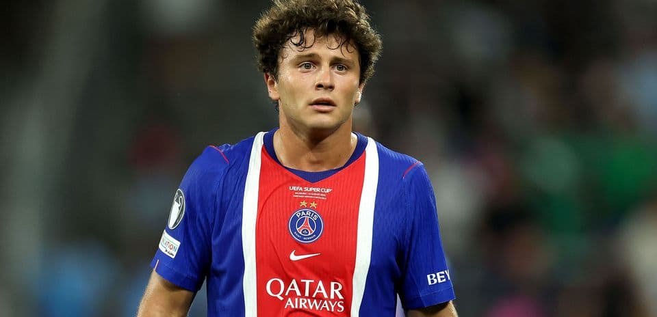 La verdadera razón por la que Joao Neves llegó al entrenamiento del PSG en una furgoneta sencilla La verdadera razón por la que Joao Neves llegó al entrenamiento del PSG en una furgoneta sencilla