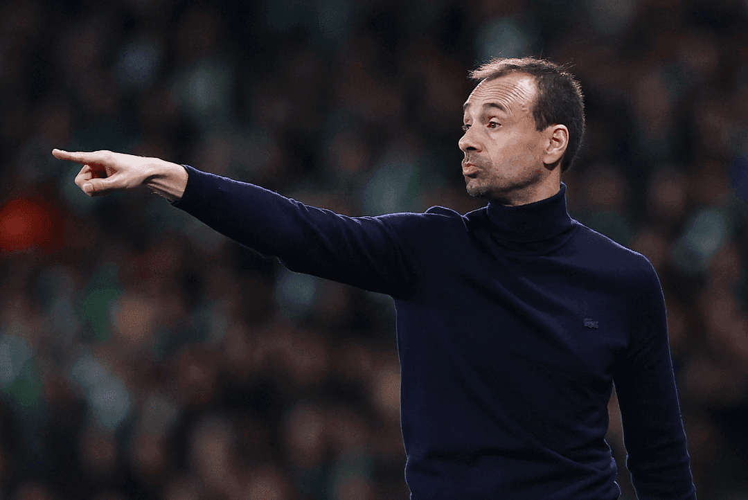 Strasbourg elige a Hugo Oliveira tras la salida inesperada de Gary O'Neil Strasbourg elige a Hugo Oliveira tras la salida inesperada de Gary O'Neil